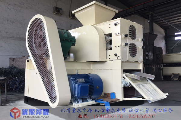 常州客戶來河南優聚澤耀機械設備公司考察蘭炭粉壓球機